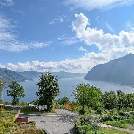Host4u - Terrazza Sul D'iseo, A * Solto Collina