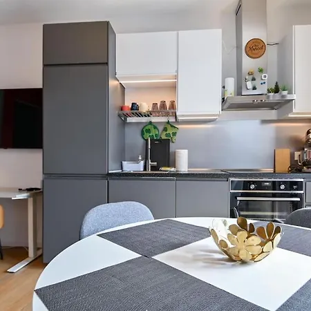 Host4u - Terrazza Sul D'iseo, A