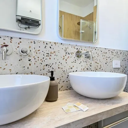 Host4u - Terrazza Sul D'iseo, A